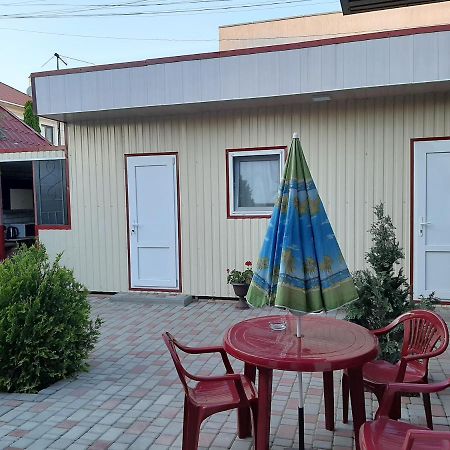 Mini Hotel Уютный Дворик オデッサ エクステリア 写真