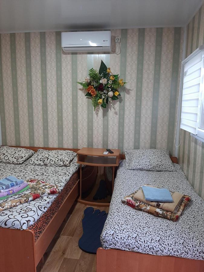 Mini Hotel Уютный Дворик オデッサ エクステリア 写真