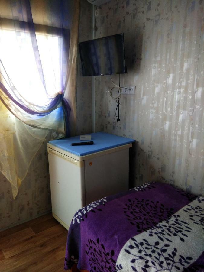 Mini Hotel Уютный Дворик オデッサ エクステリア 写真